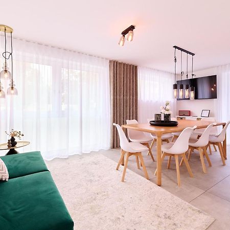 Xzllenz - 4 Schlafzimmer, Zentral, Parken, U-Bahn, 2 Baeder, 4 Smart-Tv, Optional Einzelbett Nuremberga Exterior foto