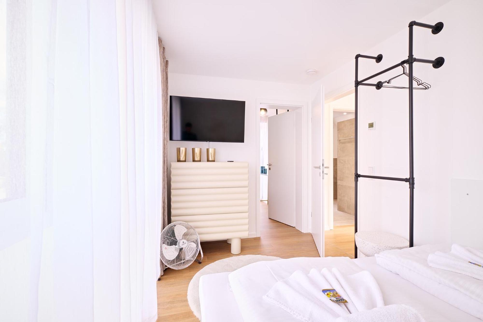 Xzllenz - 4 Schlafzimmer, Zentral, Parken, U-Bahn, 2 Baeder, 4 Smart-Tv, Optional Einzelbett Nuremberga Exterior foto