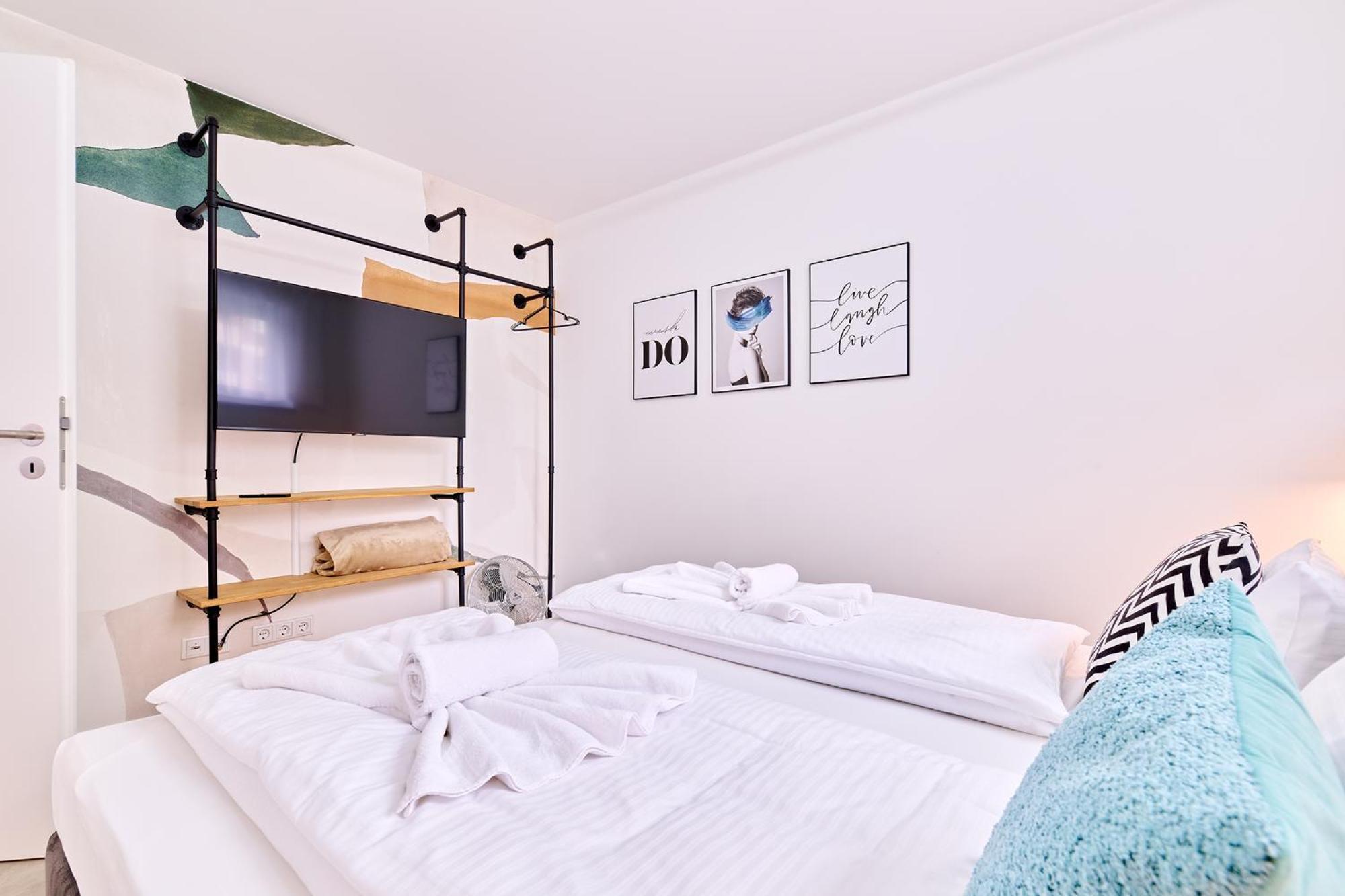 Xzllenz - 4 Schlafzimmer, Zentral, Parken, U-Bahn, 2 Baeder, 4 Smart-Tv, Optional Einzelbett Nuremberga Exterior foto